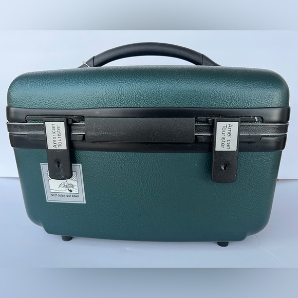 Vintage American Tourister Make Up/ Travel Hard Case Luggage - Picture 2 of 10